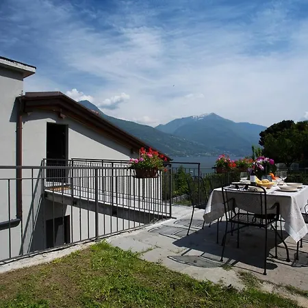 Sleeps 6 Apartman *